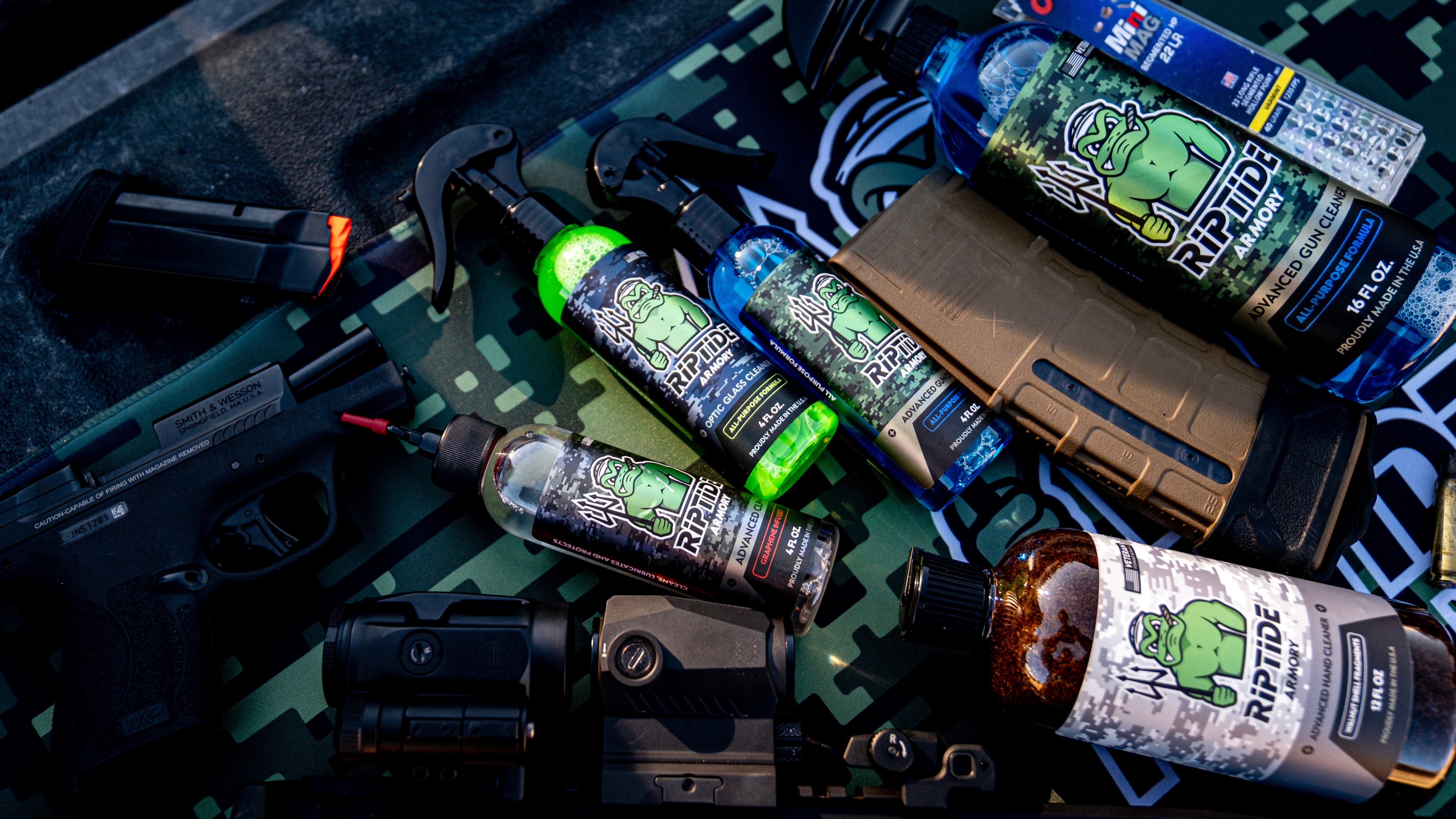 Riptide Advanced Hand Cleaner: Walnut Shell Fragments for Deep